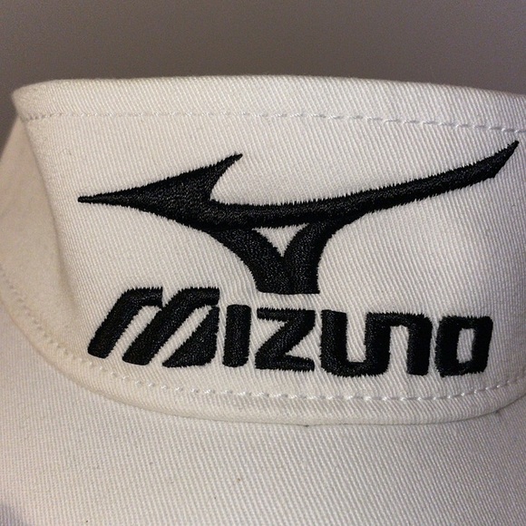 Mizuno Tour Series Embroidered White Visor Hat OS - Picture 11 of 11